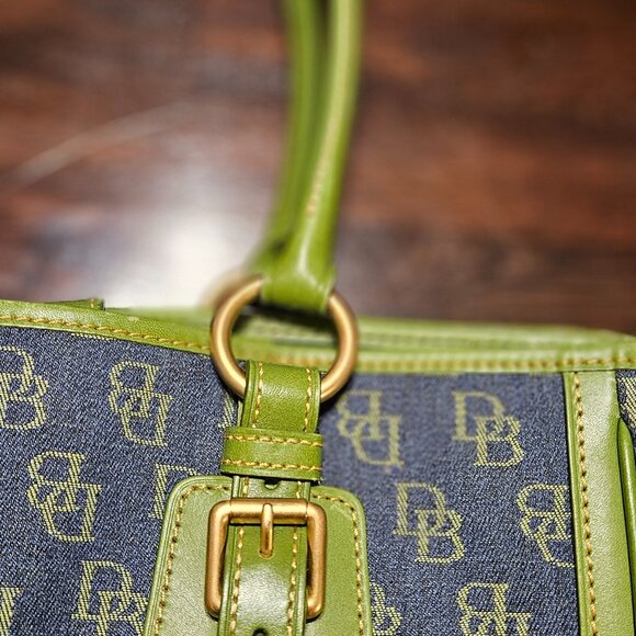 Dooney & Bourke Lg Satchel - Picture 5 of 16